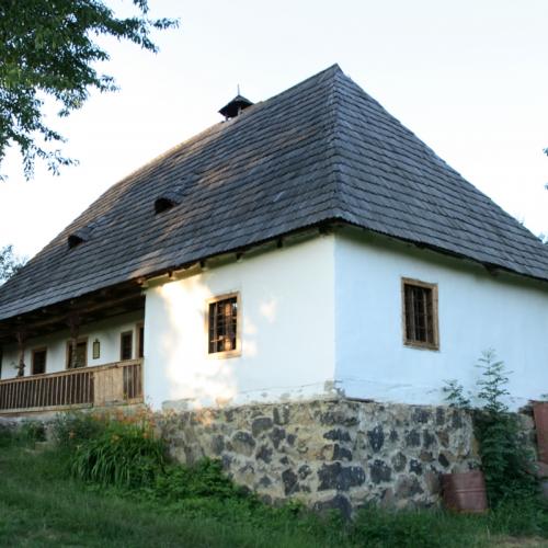 Фото Традиційний угорський будинок
