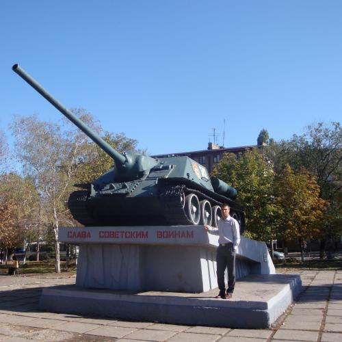 Фото СУ-100 (пам'ятник, Артилерійська установка)