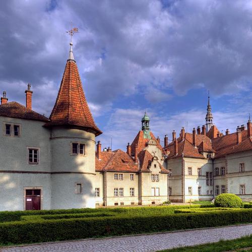 Фото Палац графів Шенборнів