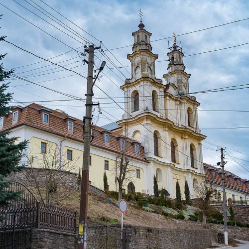 Фото Отців Василіян. Монастир