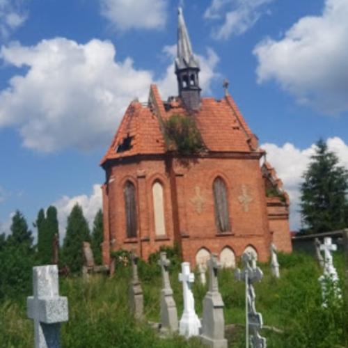 Фото Жукевичів. Усипальниця родини