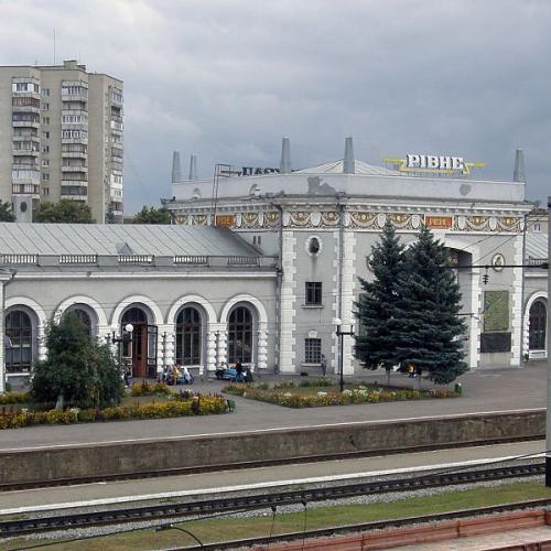 Фото Залізничний вокзал (вантажна вузлова залізнична)