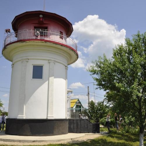 Фото Маяк Сіверсів задній