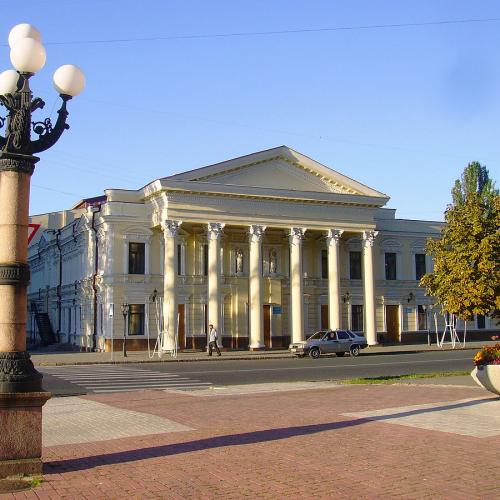 Фото Миколаївський художній академічний російський драматичний театр