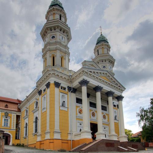 Фото Хрестовоздвиженський кафедральний собор та Єпископська резиденція 1646р