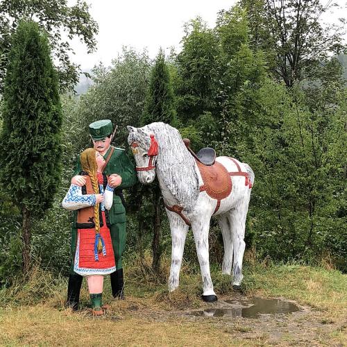 Фото Пам'ятник українському повстанцю