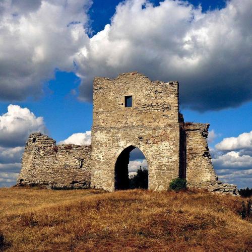 Фото Кремене́цький за́мок на горі Бона