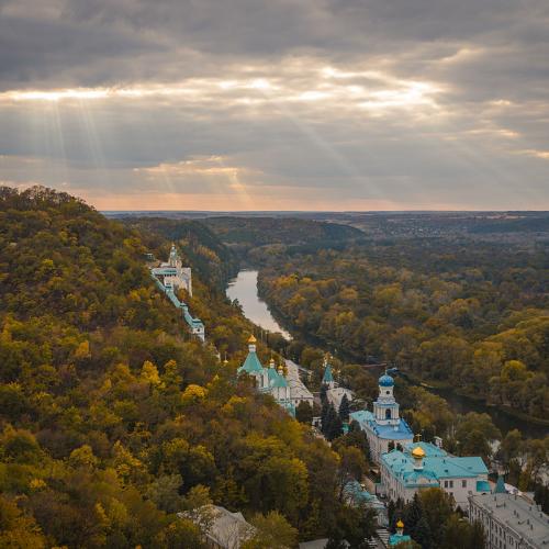 Фото Свято-Успенська Святогірська лавра