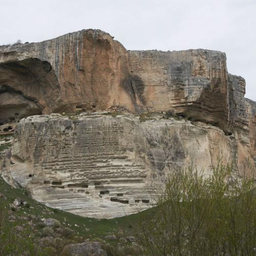 Фото Качі-Кальон (тюрк. «Хрестовий корабель») — печерний монастир