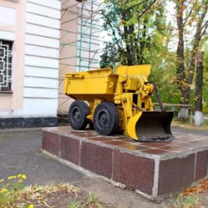 Фото Самохідний шахтний навантажувач