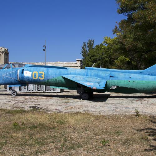 Фото Як-38У (пам'ятник, Штурмовик)