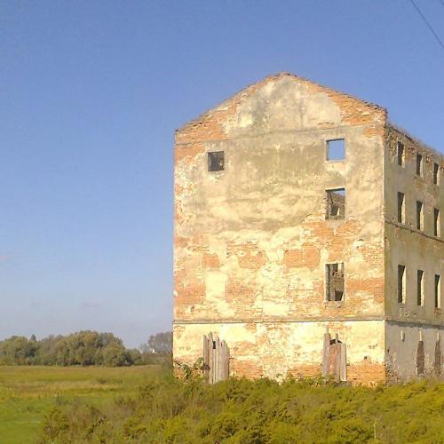 Фото Млин, річка Луга