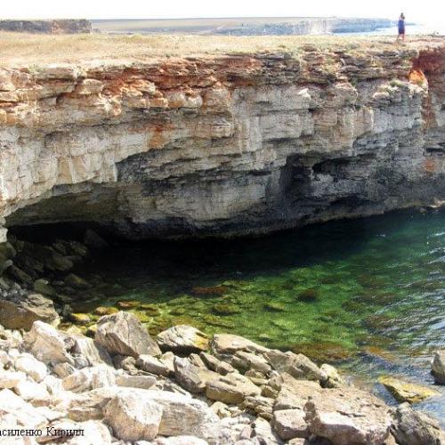 Фото Грот під мисом