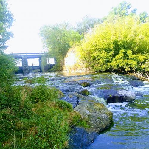 Фото Порог та дамба на річці Гнилоп'ять