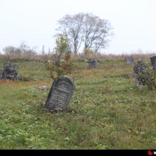 Фото Старий єврейський цвинтар