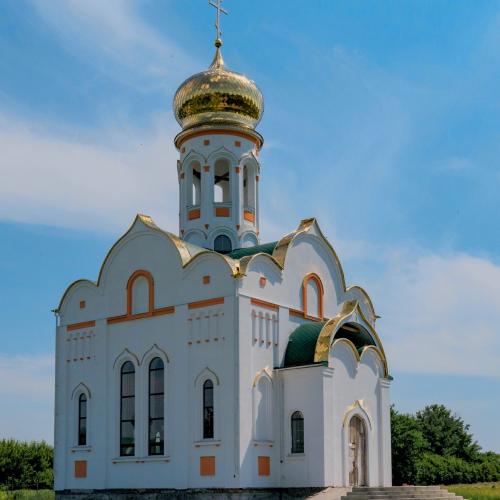 Фото Храм Святого князя Владислава Сербського ПЦУ (вул. Рибальська).