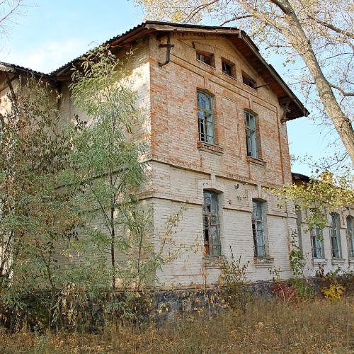 Фото Колишня школа збудована 1900р