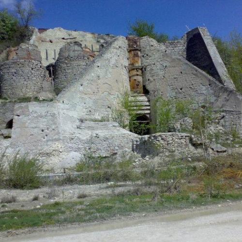 Фото Залишки вапнярок під горою Замчисько