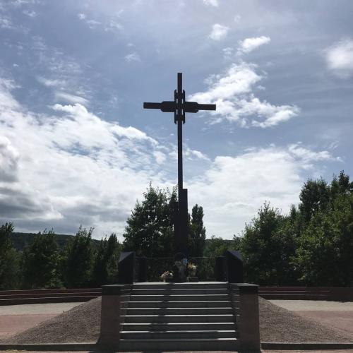 Фото Меморіальний парк "Красне поле"