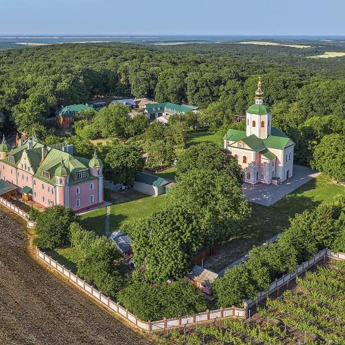 Фото Троїцький Мотронинський жіночий монастир